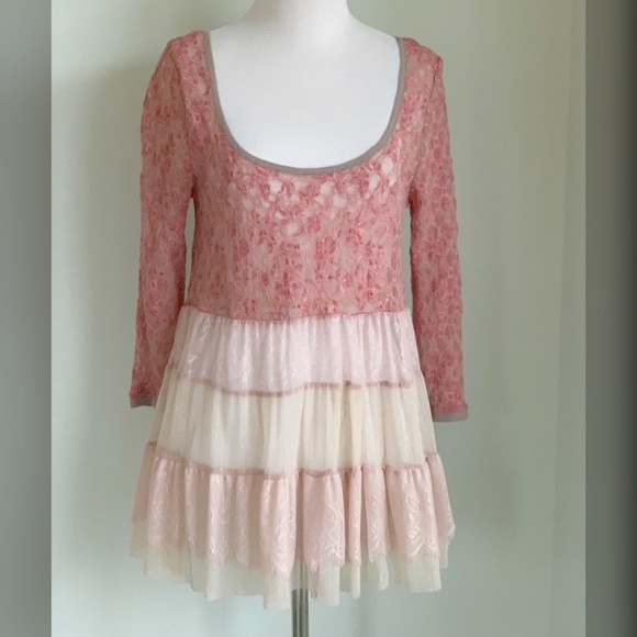 Free People Tops - Free People Floral Lace Pink and Mauve Tunic M
